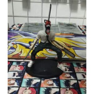 Figura Estática Chainsaw Man